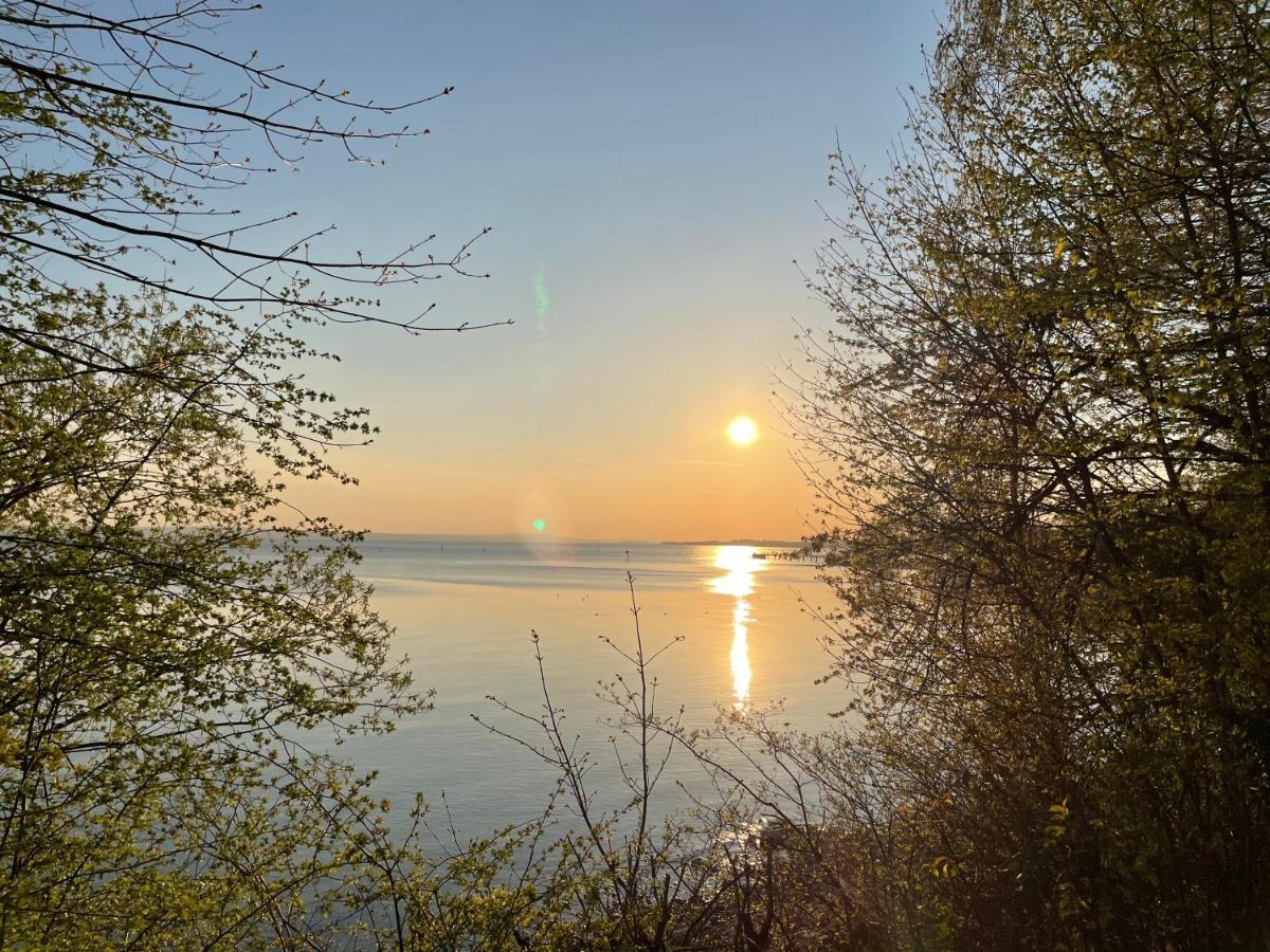 " Sunshine Am See " Фридрихсхафен Экстерьер фото